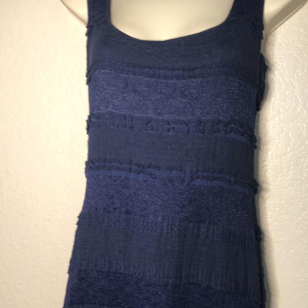Chelsea & Violet Size Small Blue in color